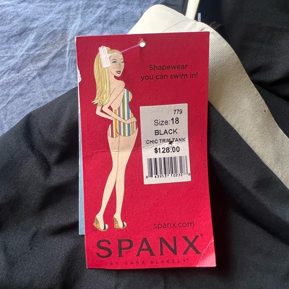 Spanx size 18 women’s tankini swim top in black with white details - Picture 5 of 5